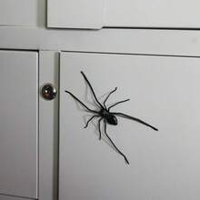 1Pc Large Spider Fridge Magnet, Prank Scary Fun Magnetic Decor, Multi‑Scene Ornament For Kitchen, Office, Whiteboard & Locker - Multiple Styles - View 7