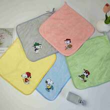 SNOOPY 1pc 2026 New Cute Towel, Suitable For Face Washing And Hand Wiping, Perfect For Home Daily Use And Travel. A Small Gift And Surprise For Friends And Family (Random Style) - Multicolor - View 4