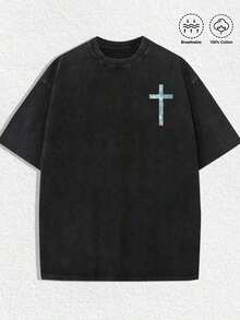 1 Piece Unisex Short-Sleeved T-Shirt, 100% Cotton, Breathable, Loose Fit, With Distressed Print, Retro Aesthetic In Washed Black, Iridescent Glitter Cross Illustration On The Chest And Back, Sea Turtle Illustration With Large Arch Frame, Hibiscus Flowers And Water Waves, Inspirational Typography Of Faith With The Phrase "WHEN YOU PASS THROUGH DEEP WATERS, I WILL BE WITH YOU", Reference To Biblical Verse "ISAAI 43:2", Casual Urban Style, Faith And Worship Gatherings, Religious And Urban Fashion Events, Casual Outings With Friends, Urban Daily Wear, Excellent Gift For Enthusiasts Of Christian Faith And Ocean Aesthetics. - 黑色 - 查看 4