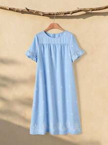 Vestido casual de mujer con cuello redondo, manga corta y bordado, holgado - Azul - Ver 3