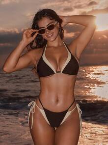Conjunto de bikini de 2 piezas de 2026 Sunshine Girl Series con influencer, triángulo con taza, halter elegante en tonos contrastantes, ajustable con tiras a los lados, cintura alta, ajuste ceñido para playa, vacaciones, en yate, en la piscina - Marrón - Ver 2
