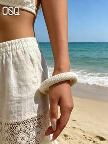 OOQ 1 pieza Pulsera circular de ratán minimalista para mujer, accesorio elegante, versátil y casual adecuado para uso diario, fiesta, regalo (tejido de ratán hecho a mano, forma y dirección aleatorias) - Blanco - Ver 3