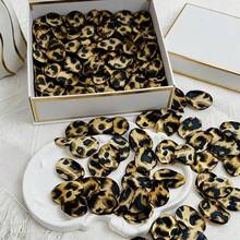 50/100/300pcs Leopard Print Artificial Rose Petals, Best Gifts, Party Supplies, Holiday Decor, Festive Accents, Elegant Flowers, Durable Material, Suitable For Christmas, Thanksgiving, Halloween, Wedding Decoration, Flower Baskets, Aisle Scattering, Dining Tables, Banquet Confetti, And Romantic Night Decoration - Leopard Print - View 5