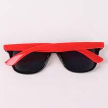 Cerdá Disney Sunglasses Set With Case For Boys And Girls – Lightweight And Comfortable  Sunglasses For Kids, Perfect For Summer, Beach, And Outdoor Activities, A Casual Design Children's Accessory For Sun Protection And Everyday Use - Option 3 - View 8