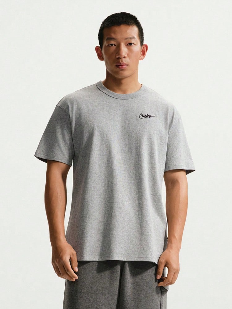 Áo thun nam Nike Sportswear dáng rộng, tay ngắn, in họa tiết IV2639-063 - Xám - Xem 1