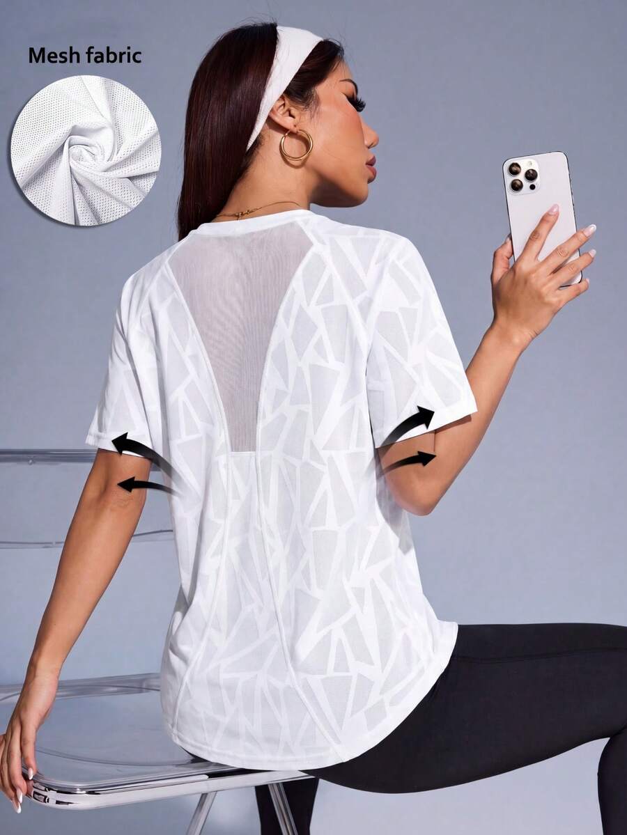 1pc Mesh Patchwork Design Sports T-Shirt, Loose Fit, Comfortable Fabric, Back Mesh Patchwork Design, Geometric Jacquard Fabric White - White - View 1
