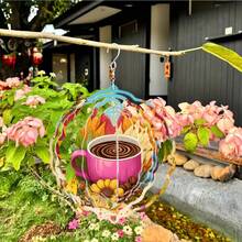 1 pieza Taza de café rosa 3D con carillón de viento con girasol, estilo soñador y acogedor, carillón de viento giratorio 3D de metal con gancho giratorio de 360°, crea un efecto artístico dinámico, ideal para decorar el patio, el balcón y el césped, su diseño único lo convierte en un regalo perfecto para amigos, familiares, maestros, repelente de pájaros para exteriores - A - Ver 5