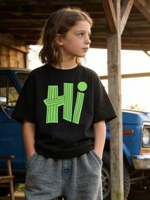 Camiseta casual de verano para niños, de manga corta, cuello redondo y tejido suave; con estampado gráfico minimalista de la letra "Hi", ideal para el uso diario y el tiempo libre.White - Negro - Ver 1
