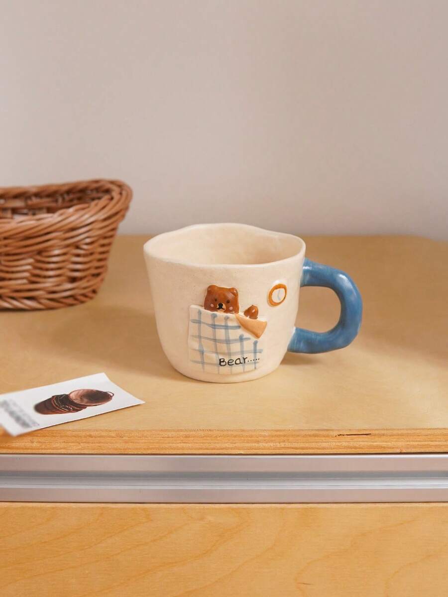 1 pieza Taza de cerámica con diseño de oso de peluche adorable y manta; Taza de café moldeada a mano y pintada a mano; Creativa y exquisita; Ideal para decoración del hogar y vajilla; Perfecta para arte de café con leche en restaurantes, excelente para fiestas y reuniones; Regalo encantador