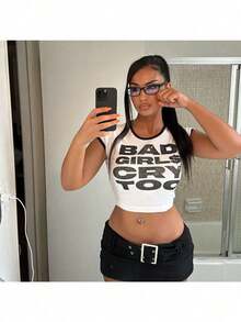 Top corto de mujer Bad Girls, camiseta de algodón de manga corta para estilo casual, camiseta ajustada de cuello redondo. - Blanco - Ver 4