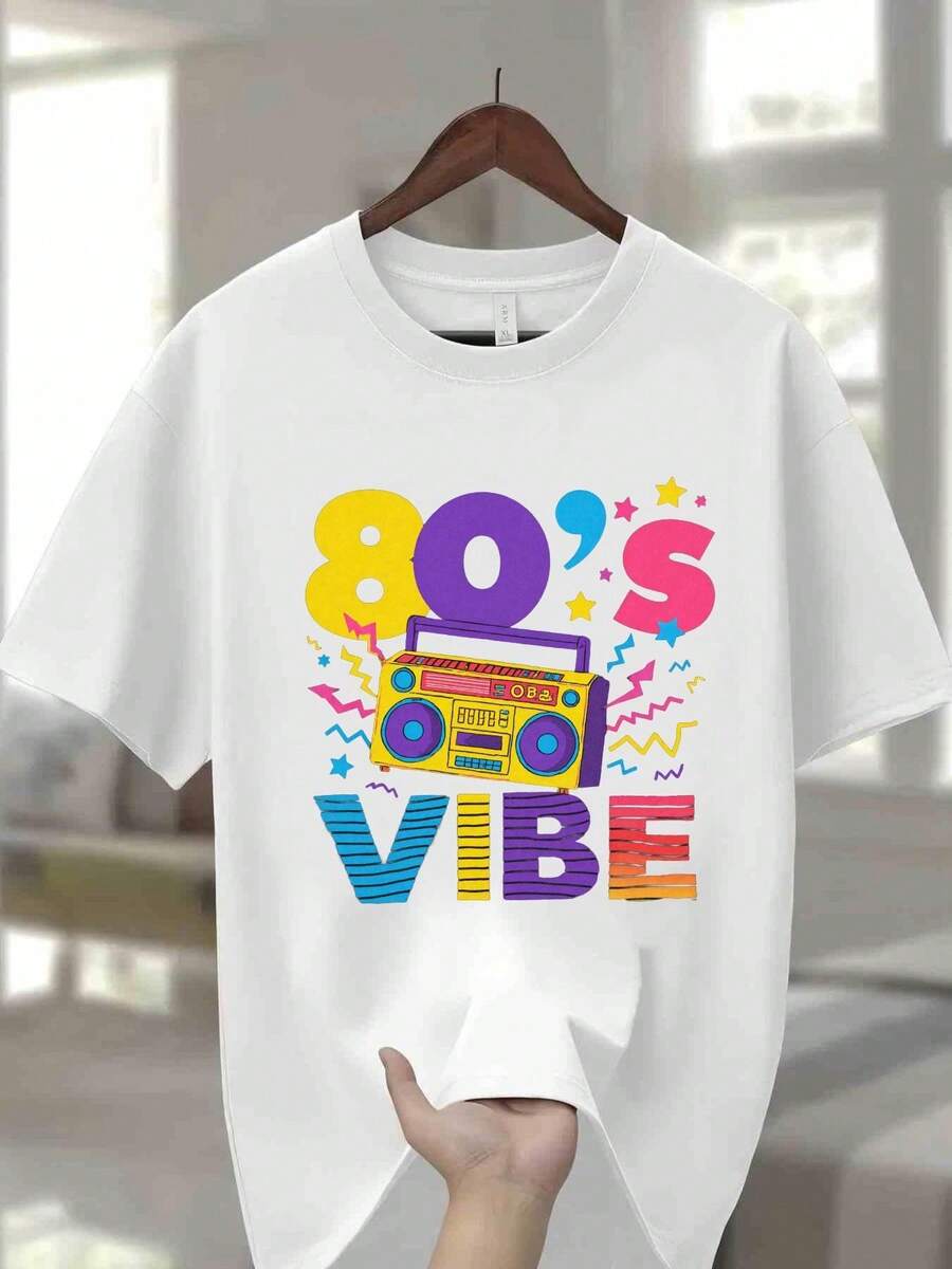 Men's Crew Neck T-Shirt, 100% Cotton, 220G, In Navy Blue, With A Vibrant Retro 80s Boombox Graphic With The Words 'FUNKY' And 'VIBE', Along With Fun Stars And Zigzag Patterns - An Ideal Gift For Men, Perfect For Casual Summer Wear. - 白色 - 查看 1