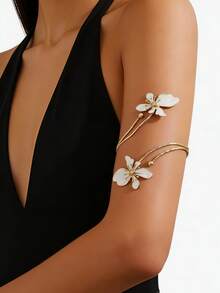 1pc Women's European & American Vacation Style Gold-Plated Faux Shell Flower Open Cuff Bracelet Set, Gentle Fairy Design, Beach Party Music Festival Atmosphere Elegant Elegant Arm Bangle - Golden Yellow+White - View 4