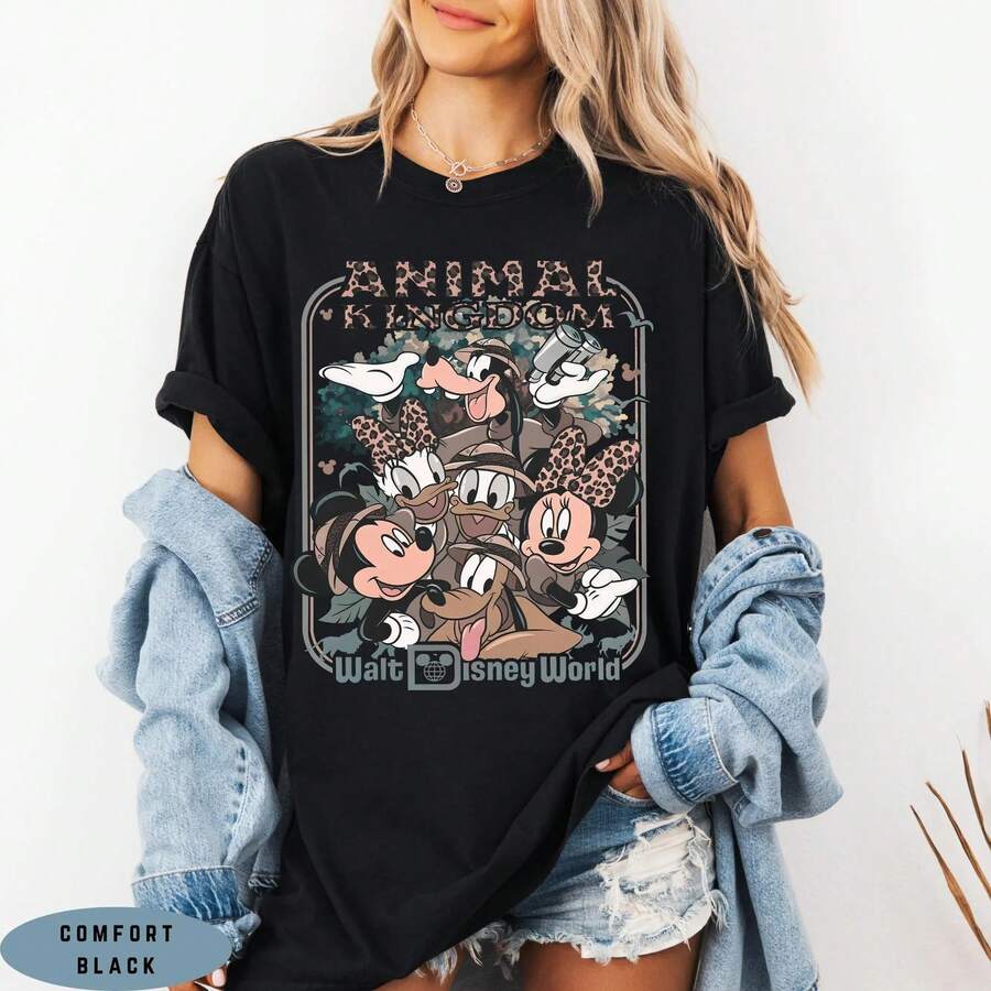 Disney Safari Shirt Mickey Friends, Animal Kingdom Trip Tee, Let's Get Wild Shirt, Disney World Vacation Outfit, Family Trip Matching Tee Disney Oversized T-Shirt - màu đen - Xem 1
