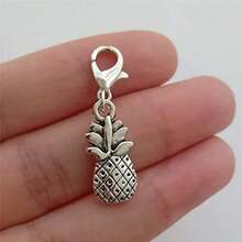 3 Pineapple Charms With Clip, Zipper Pull, Bag, Lanyard, Case, Bracelet, Stitch Marker, Pineapple Charms For DIY Jewelry, 31*9mm, Metal, No Gems. - 如圖所示 - 查看 5