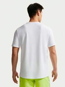 Nike Miler Dri-FIT 男款輕量透氣吸濕排汗防紫外線短袖跑步上衣 IF2083-100 - 白色 - 查看 2