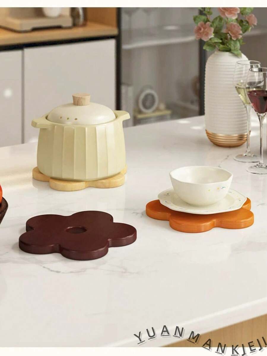1 Set de Posavasos con Forma de Flor, Resistente al Calor y Antideslizante, Protector de Mesa de Cocina y Comedor para Platos, Tazones, Tazas, Versátil y Creativo - Granate - Ver 1
