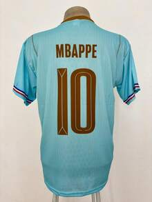 New National Team Jerseys For The 2026 World Cup - Current Models - Clear France - View 3