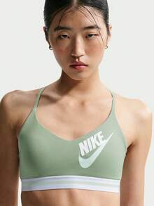 豆綠色