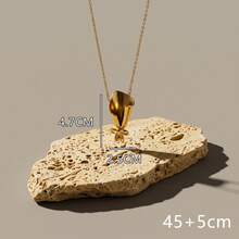 1pc Unique 3D Wrapped Bouquet Pendant Necklace, Gold-Plated Stainless Steel, Fashionable Personalized Women's Jewelry, Summer Necklace - Gold - View 9