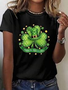 Printed T-Shirt With A St. Patrick's Day Design Featuring A Shamrock And Hat In Green. Casual, Modern, Crew Neck, Short Sleeves, Perfect For Everyday Wear. Eye-Catching, Loose-Fitting, And Fashionable-Ideal For You. A Perfect Gift For Friends, Family, And Fashion Lovers. - 黑色 - 查看 1