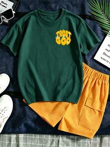 2-Piece Boys Christian Outfit "TRUST GOD" Bible Verse Print Short-Sleeve T-Shirt + Yellow Workwear Shorts Set, Summer Casual Wear Tween Boy Outfit - Dark Green - View 3