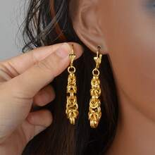 1 Đôi bông tai đồng mạ vàng 18K phong cách retro, thiết kế xoắn ghép, bông tai dáng dài thời trang cho nữ, đeo hàng ngày và đi tiệc - Vàng - Xem 3