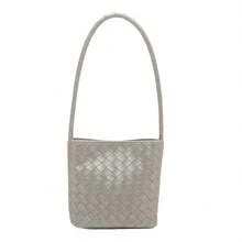 Bolso de mano moderno y versátil para mujer, estilo casual elegante con un toque de alta gama, bolso de hombro estiloso ideal para ir de compras, bolso de hombro tejido de estilo coreano a la moda, novedad de verano 2026, de gran capacidad para el trabajo y los desplazamientos diarios para mujeres. - Plateado - Ver 7