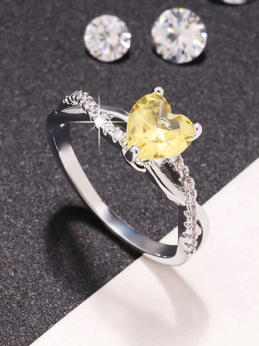 1件優雅精緻閃耀浪漫心形立方鋯石女戒,閃耀十二款誕生石,適合情人節、生日、週年紀念、生日禮物,適用於婚禮、訂婚、求婚 - 黃色 - 查看 1