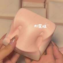 超柔软双色麻糬蛋糕，慢回弹解压玩具，便携旅行放松玩具，节日、生日、复活节、万圣节、圣诞节的理想礼物 - 彩色 - 查看 2