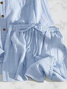 Conjunto de camisa y pantalones cortos a rayas azules y blancas para mujer, conjunto informal y holgado para vacaciones de verano - Azul y blanco - Ver 5