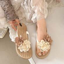 Sandalias de mujer, con un diseño moderno y adorable decorado con flores en dos tonos; chanclas con tiras entre los dedos, de suela plana y resistentes, ideales para la playa; sandalias de playa para mujer, chanclas para mujer - Blanco - Ver 4