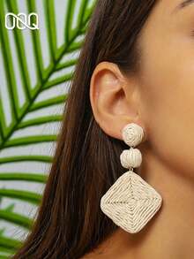 OOQ 1 Pair Minimalist Geometric Rhombus Raffia Earrings, Sexy & Fashionable For Holidays, Parties, Daily Wear, Suitable Gift For Loved Ones (Handmade Raffia Weaving, Shape & Direction Random) - Beige - View 1
