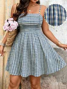LUNE CURVE Vestido corto de verano casual y elegante para vacaciones en la playa, de talla, con estampado de cuadros azul y blanco, sin mangas, con tirantes ajustables, plisado en el busto y cintura ceñida en forma de línea A - Azul y blanco - Ver 7
