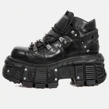 Vintage spanische High-Top-Schuhe mit Metallkeilsohle, dicksohlige Schuhe aus Rindsleder, dunkle Plateau-Schuhe im Punk-Stil für Damen - Metallschnalle an der Schuhsohle - Übersicht 3