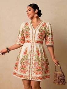 Vestido corto con estampado floral negro para mujer de talla, vestido corto con cuello en V, manga corta y cintura ceñida, vestido romántico para vacaciones en una isla a principios de primavera, vestido bohemio - Blanco - Ver 8