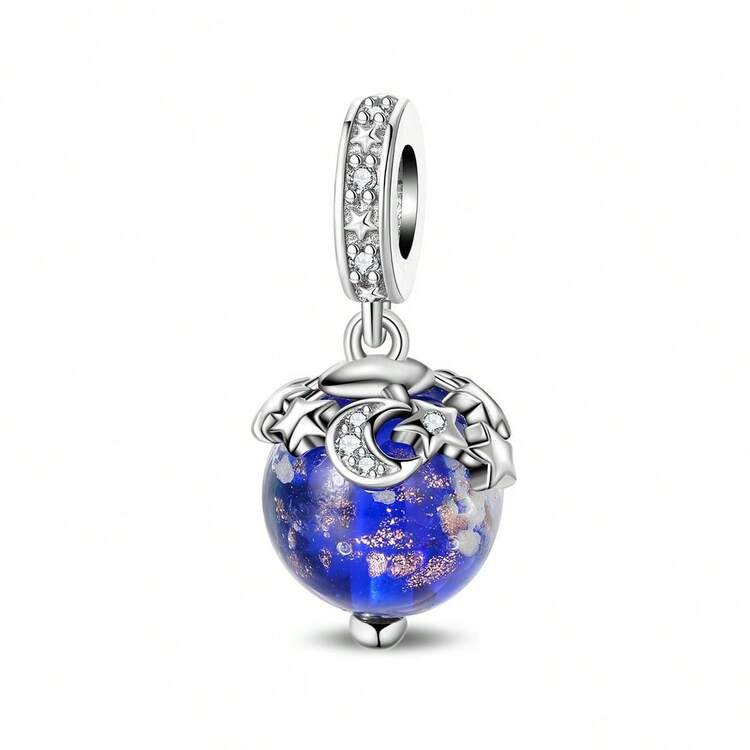 Một chiếc charm mạ bạc đơn lẻ với thiết kế độc đáo hình tách cà phê, ngôi sao, mặt trăng và thánh giá. Mặt dây chuyền tráng men này được điểm xuyết bằng các chi tiết giống kim cương và có thể kết hợp với vòng tay hoặc dây chuyền, tạo nên một phụ kiện đa năng để tạo ra những món trang sức độc đáo, cá nhân hóa. Nó không chỉ thể hiện phong cách cá nhân của bạn mà còn đáp ứng nhu cầu cho cả các dự án DIY và đeo hàng ngày. - Nhiều màu - Xem 17