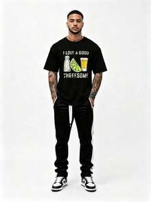 Funny T-Shirt With 'I Love A Good Threesome' And Tequila Print For Bartenders, Casual Graphic Tee For Men And Women, Short Sleeve T-Shirt, 180G Heat Transfer Print, Available In Sizes S-3XL, Suitable For Daily Life, Home, Office, Shopping, And Other Occasions. PIQB - 黑色 - 查看 10