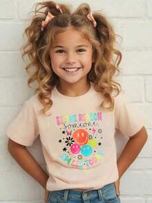 Be The Reason Someone Is Smiling Today. Printed T-Shirt For Kids. - 杏色 - 查看 2