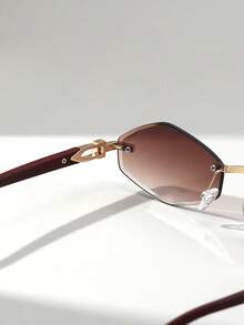 Visivana 1 paire de lunettes de mode femme à verres géométriques sans monture avec bords personnalisés, style de rue glamour. Convient pour le défilé, la fête, le cadeau - Multicolore - Voir 8