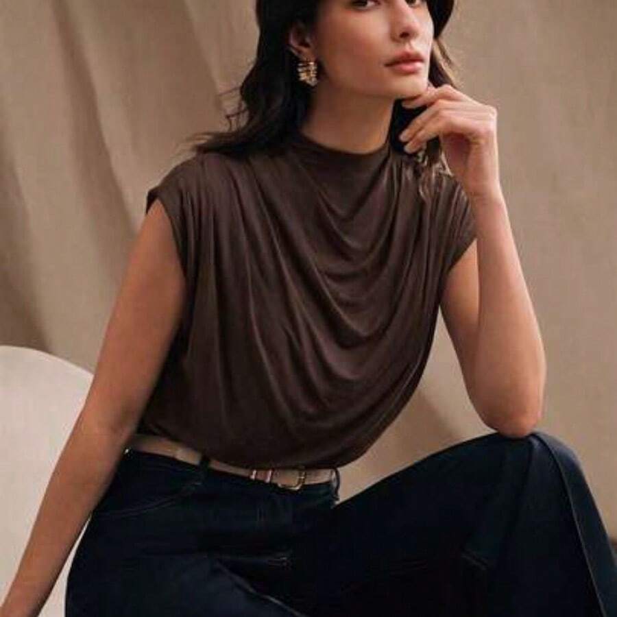Top de mujer de cintura alta con diseño minimalista y plisado - Marrón - Ver 1