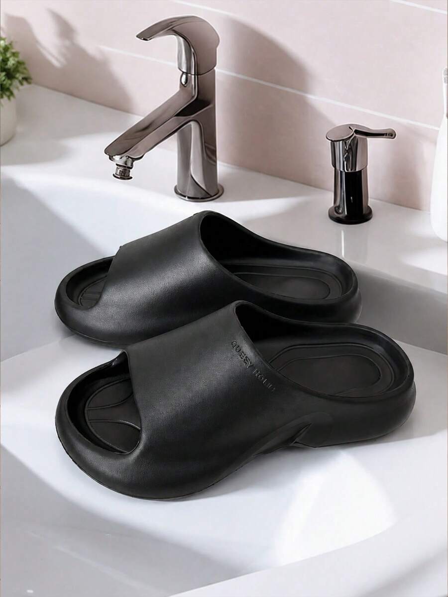 Chanclas para hombre Sandalias de EVA Pantuflas con suela gruesa suave y antibacteriana Diseño liso ergonómico antideslizante para playa y baño - Negro - Ver 1