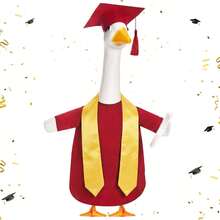 Disfraz de Ganso de Temporada de Graduación Color Burdeos, Traje de Ganso de Plástico para Césped, Gorro y Toga de Graduación con Chal, Adecuado para Estatuas de Ganso de Hormigón, Decoración de Arte para Patio Exterior, Jardín y Césped (Estatua de Ganso No Incluida) - A - Ver 1
