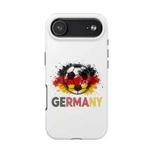 [Expédition 24h depuis DE] Étui de téléphone style football thème Allemagne, fond blanc très reconnaissable avec design de couleurs contrastées, résistant aux chocs, résistant à l'usure et texture douce pour la peau, compatible avec les modèles principaux, convient pour Apple 17/16/15/14/13/12/11/X/Pro/Plus/Pro Max, ainsi que S21/S22/S23/S24/S25/S26FE/Ultra/Plus et autres modèles. Le premier choix pour regarder le football, Unders - Image 1 pièce - Voir 2