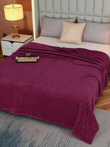 1pc Striped Soft Plush Blanket, Skin-Friendly And Comfortable, Suitable For Bedroom And Guest Room, Machine Washable, All Season - Red - View 4