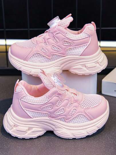 Nieuwe roze mesh sneakers voor meisjes, zomerse uitvoering, met draaisluiting voor gemakkelijk aan- en uittrekken, ademende holle mesh zool, zachte chunky sneakers, antislip en slijtvaste hardloopschoenen voor studenten, veelzijdig voor dagelijks gebruik en buitenactiviteiten.