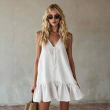 2026 Summer New Vintage Resort Style V-Neck Sleeveless Ruffle Loose Dress - White - View 1