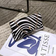 Bolso de mano moderno y versátil para mujer, estilo casual elegante con un toque de alta gama, bolso de hombro estiloso ideal para ir de compras, nueva riñonera simple y versátil para mujer 2023, bolso de moda urbana con estampado de leopardo para teléfono y documentos de identidad. - rayas de cebra - Ver 3
