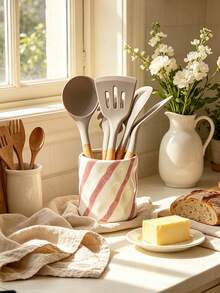 1pc Striped Resin Kitchen Utensil Holder, Bright Red/Pink Diagonal Striped Utensil Holder, Decorative Resin Storage Rack For Spoons, Forks, Whisks, Suitable For Kitchen, Restaurant, Lightweight Resin Material, Adds Cheerful Atmosphere To Cooking Space - Slash Polka Dot Storage - View 5