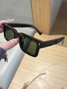 1pc Men's Retro Casual Square Black Fashion Glasses, Suitable For Daily Wear And Street Photography - Multicolor - View 11