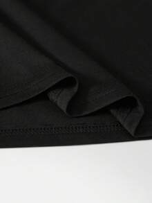 T-Shirt With "Hello" Lettering Print In French - Black - View 4